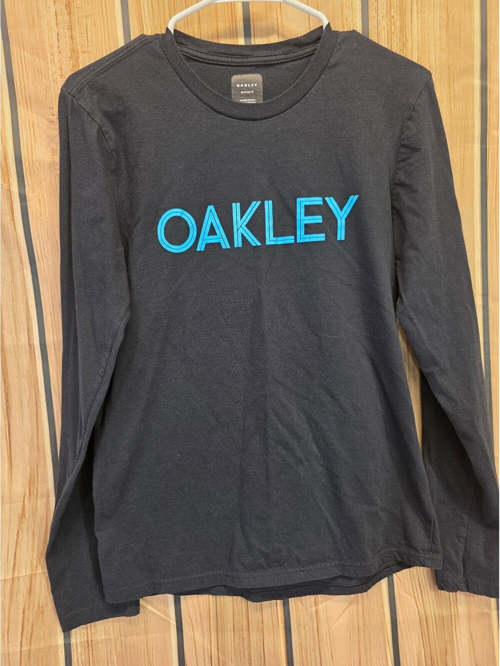 Oakley Men's Black Long Sleeve Custom Fit T-Shirt with Blue